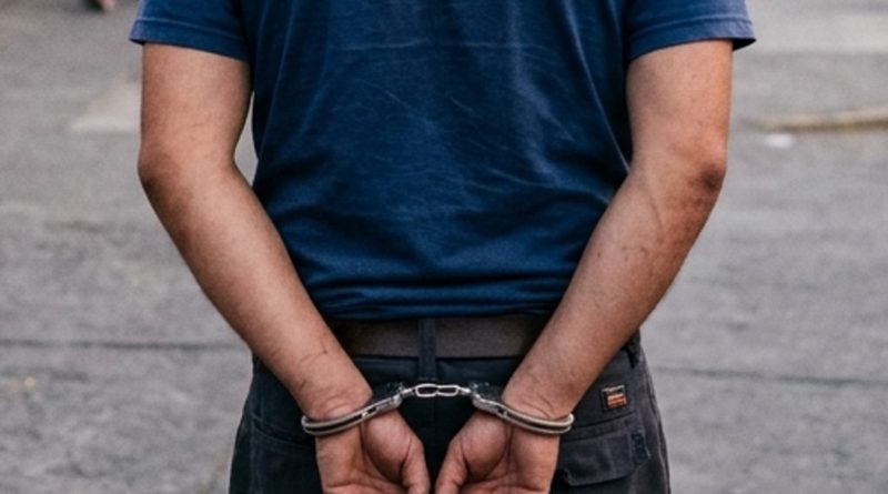 Detención de chofer con antecedentes y conductor de uber